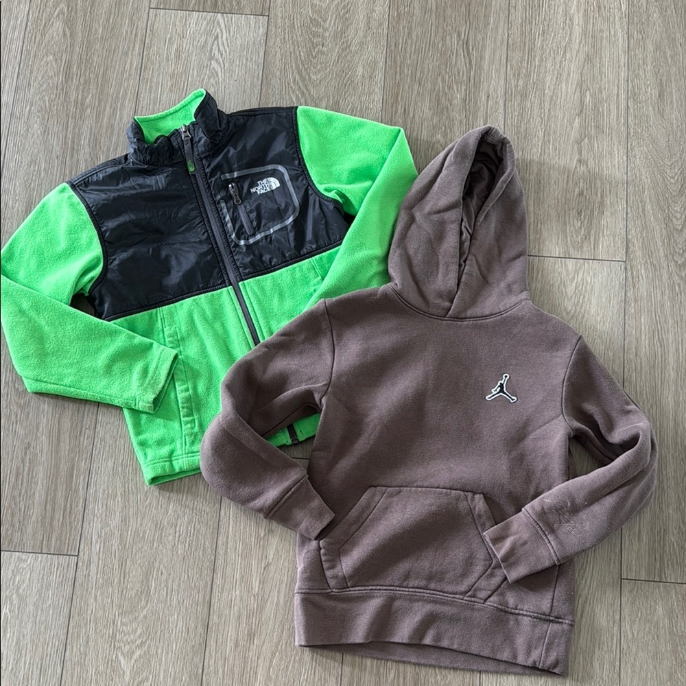 The North Face & Jordan boys fleece jacket and sweatshirt size small